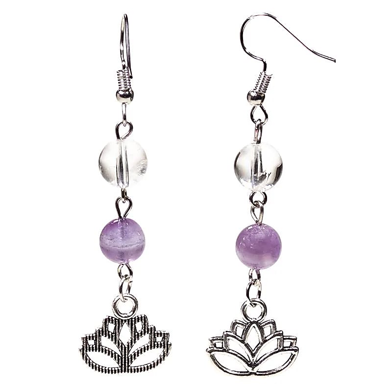 Oorbellen chevron amethist/bergkristal met lotus